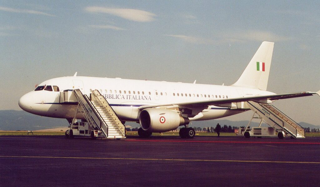 ŠESŤDESIATY DRUHÝ DIEL FOTOPOHĽADY DO HISTÓRIE LETISKA KOŠICE: AIRBUS TALIANSKEJ REPUBLIKY