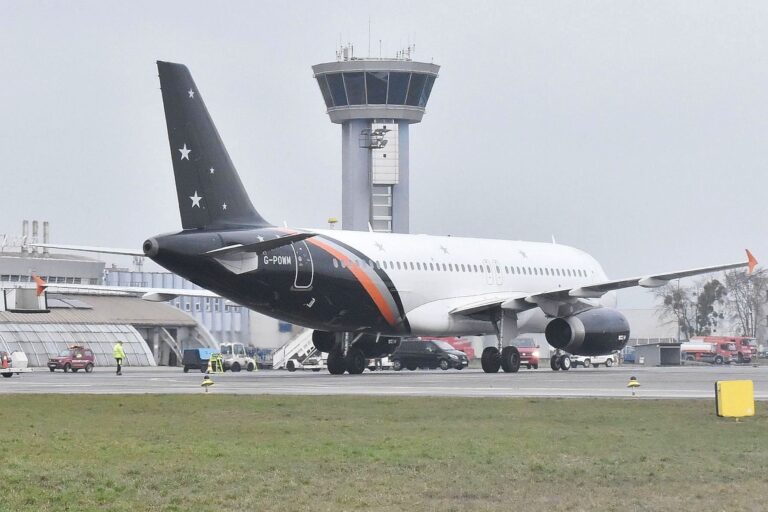 Premiérový prílet Titan Airways