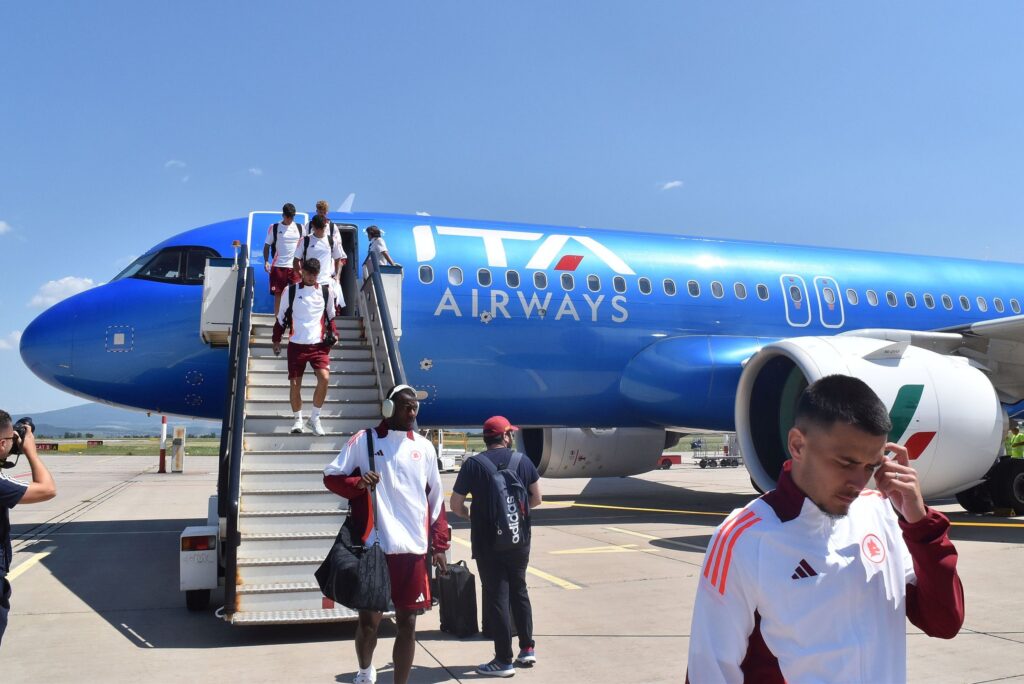 Airbus priviezol aj odviezol tím AS Rím