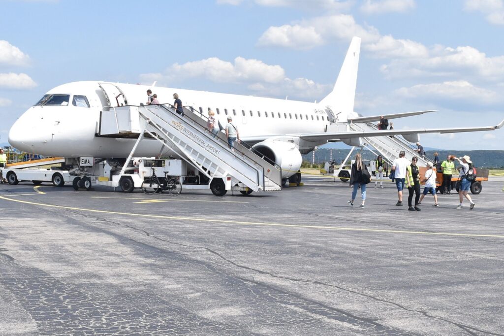 EMA priletela z Podgorice