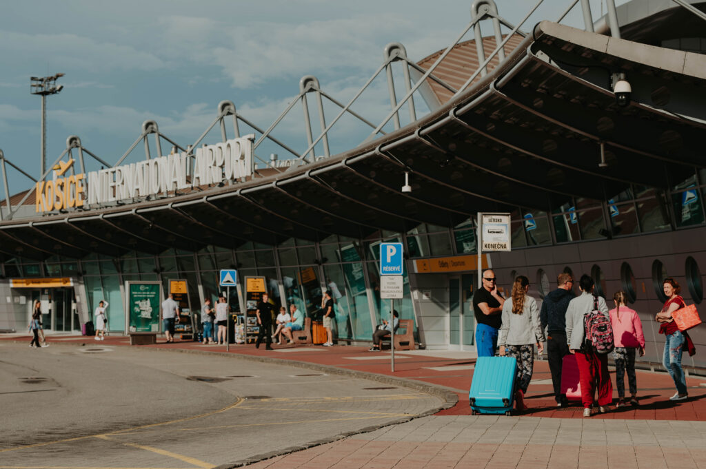 TLAČOVÁ SPRÁVA: Letiskom Košice za prvý polrok prešlo takmer štvrť milióna cestujúcich