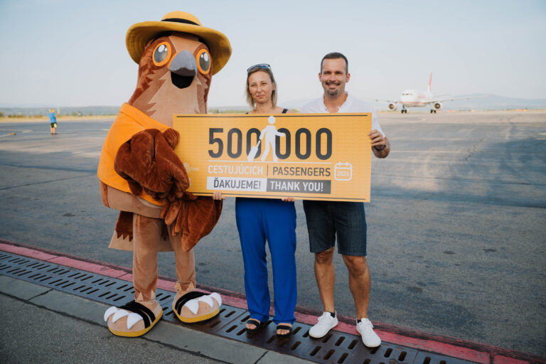 TLAČOVÁ SPRÁVA: Letisko Košice oslavuje pol milióna cestujúcich o mesiac skôr ako vlani
