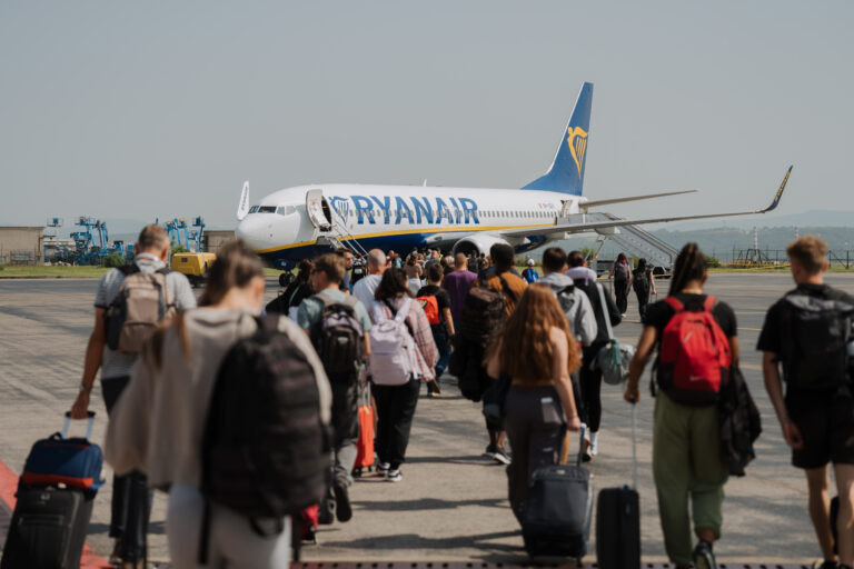 TLAČOVÁ SPRÁVA: Ryanair pridáva viac letov na populárnych linkách s odletom z Košíc