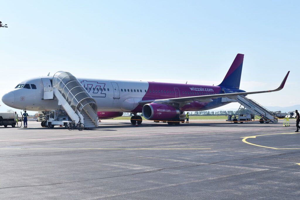 Prvý let z Anglicka. Aké sú podmienky vstupu na Slovensko?