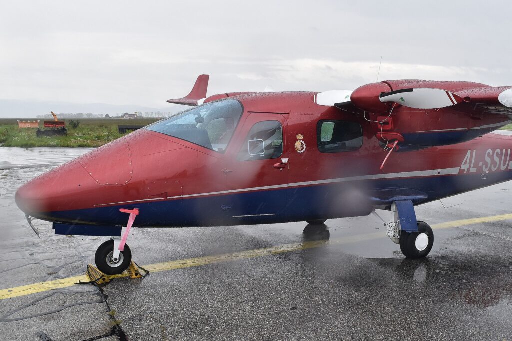 Tankoval u nás gruzínsky Tecnam