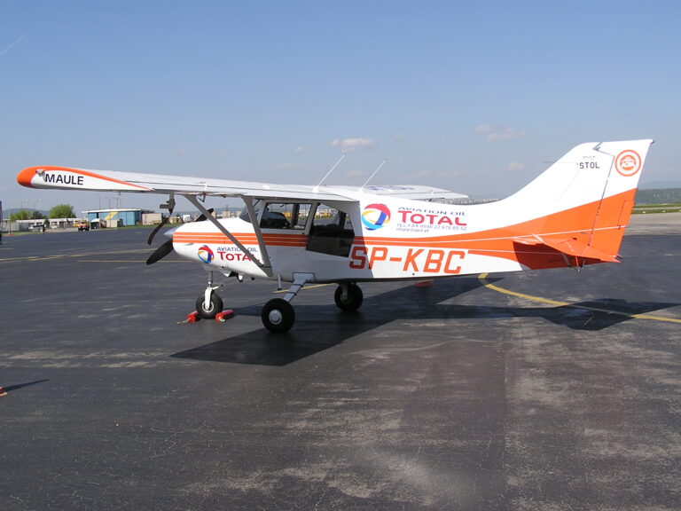 DVADSIATY DRUHÝ DIEL FOTOPOHĽADY DO HISTÓRIE LETISKA KOŠICE: HORNOPLOŠNÍK MAULE MXT-7 STAR ROCKET