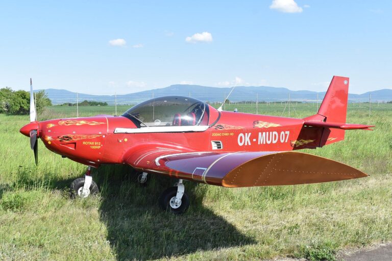 PÄŤDESIATY ÔSMY DIEL FOTOPOHĽADY DO HISTÓRIE LETISKA KOŠICE: ULTRAĽAHKÝ ZENAIR CH 600