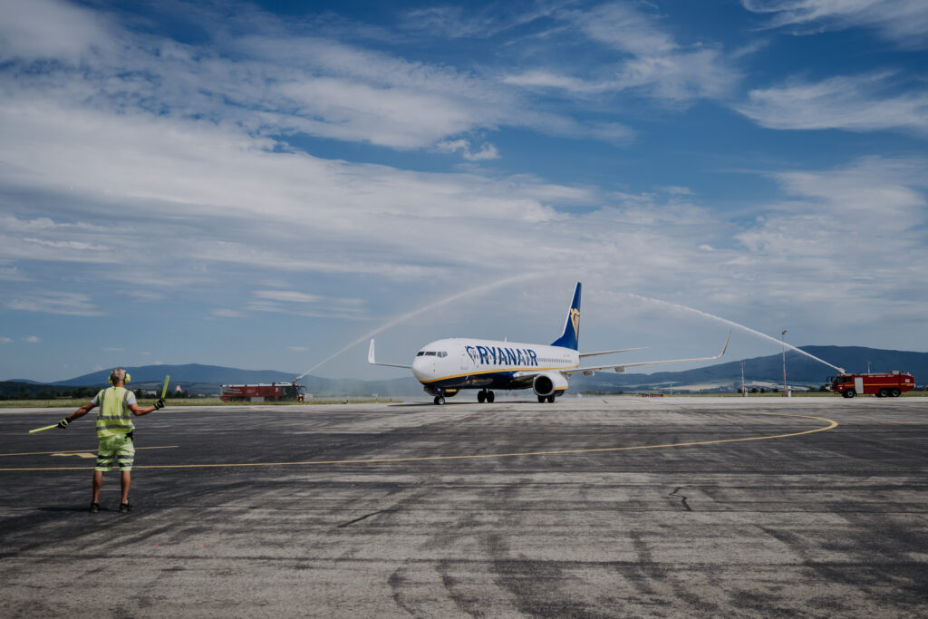 Two new routes from Košice to Northern England being announced