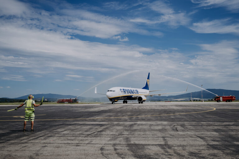 Two new routes from Košice to Northern England being announced